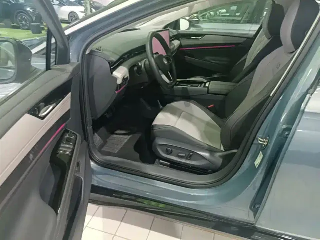 Volkswagen ID.7 Vizzion — Фото автомобиля 15
