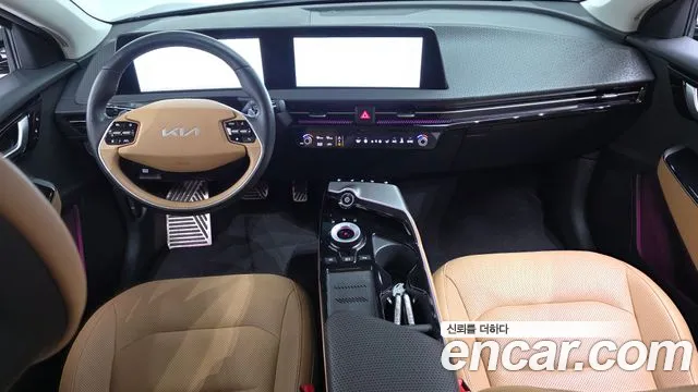 Kia EV6 — Фото автомобиля 10