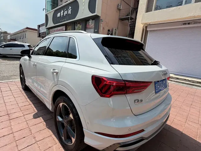 Audi Q3 — Фото автомобиля 7