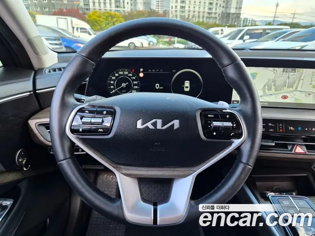 Kia K8 — Фото автомобиля 10