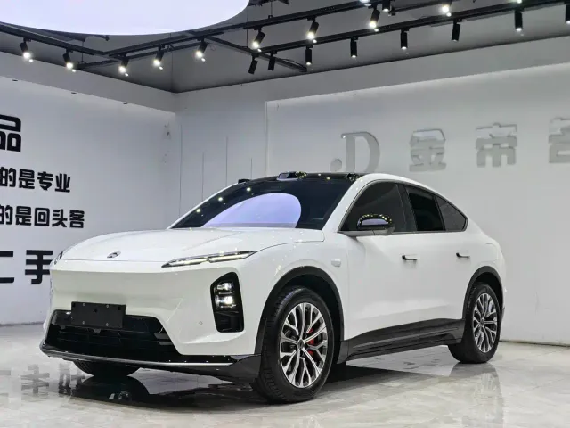 Фотография автомобиля — Nio EC6