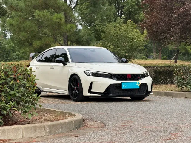 Honda Civic — Фото автомобиля 3