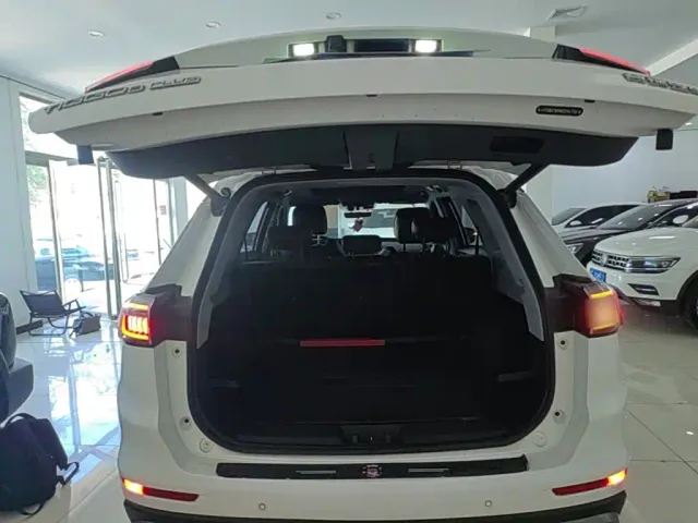 Chery Tiggo 8 PLUS — Фото автомобиля 18