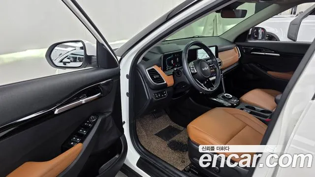 Kia Seltos — Фото автомобиля 10