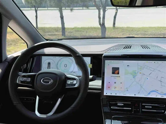 GAC Trumpchi M8 — Фото автомобиля 7