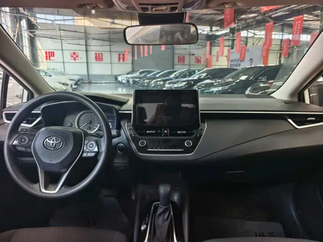 Toyota Corolla — Фото автомобиля 7
