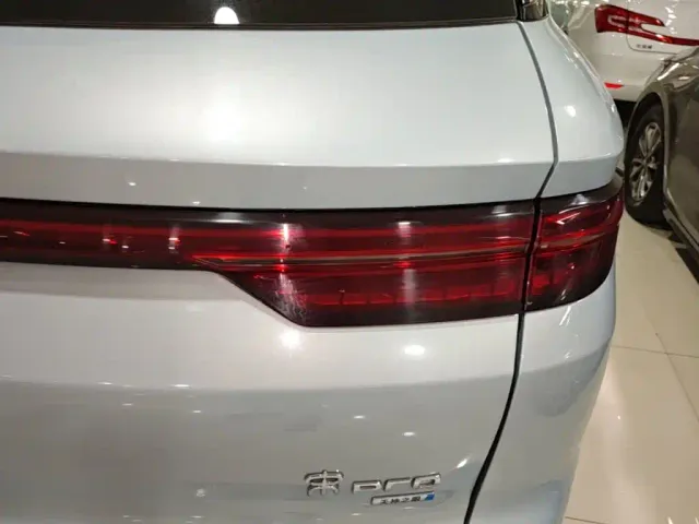 BYD Song Pro — Фото автомобиля 7