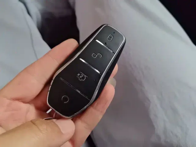 BYD Qin PLUS — Фото автомобиля 8