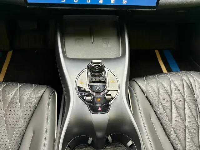 BYD Seal — Фото автомобиля 13