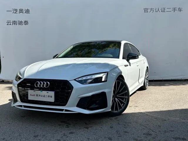 Фотография автомобиля — Audi A5