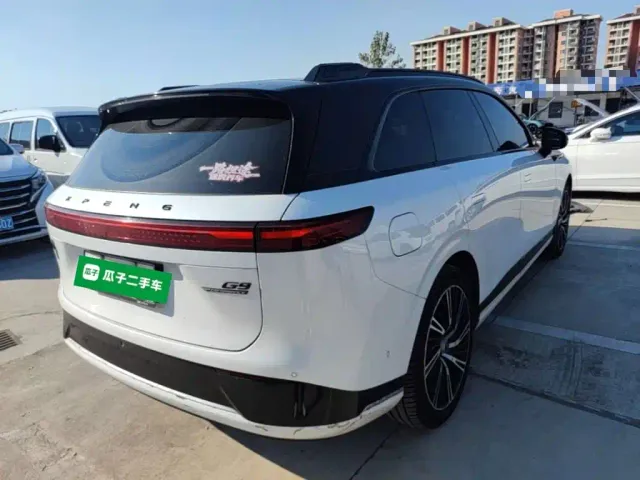 Xpeng G9 — Фото автомобиля 6