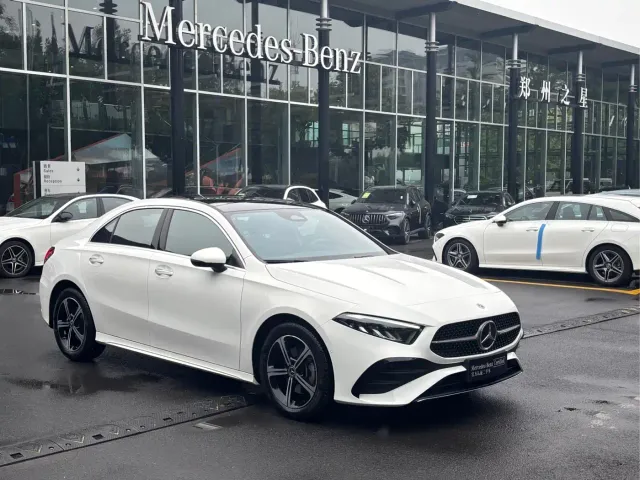 Mercedes-Benz A-Class — Фото автомобиля 4