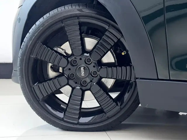 MINI Hatch — Фото автомобиля 13