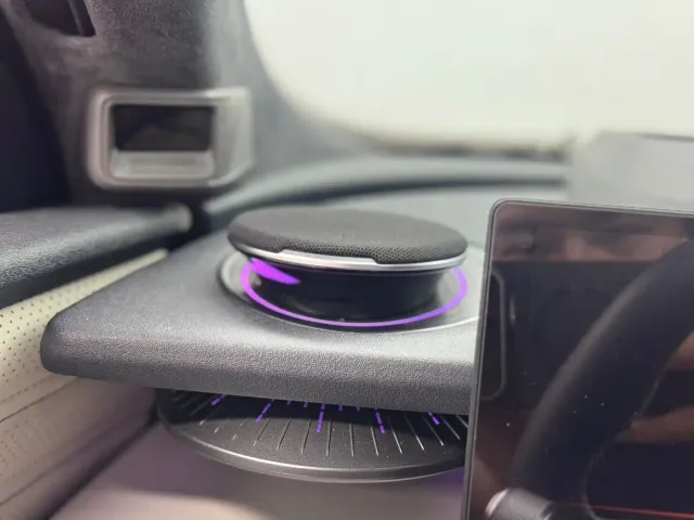 Geely Galaxy E8 — Фото автомобиля 5