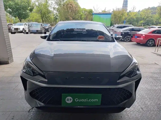 Roewe i5 — Фото автомобиля 2