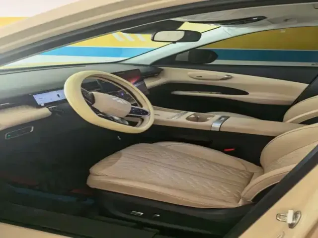 Chery Fengyun T7 — Фото автомобиля 6