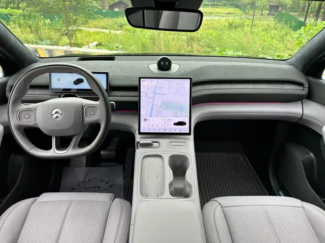 Nio EC6 — Фото автомобиля 9