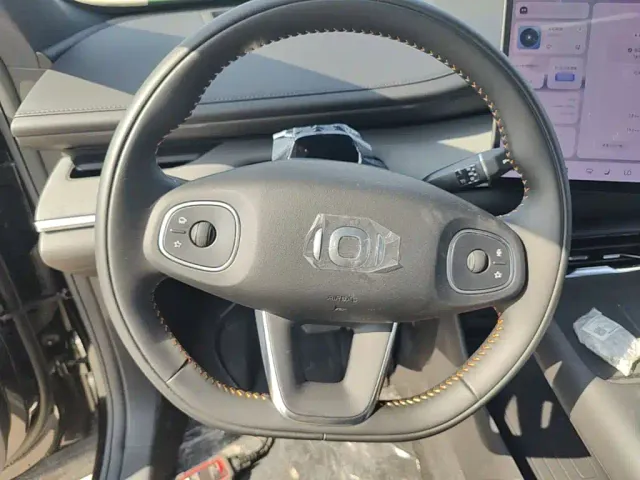 Changan Qiyuan Q07 — Фото автомобиля 10