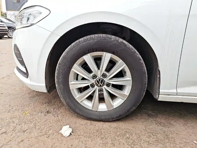 Volkswagen Lavida — Фото автомобиля 22