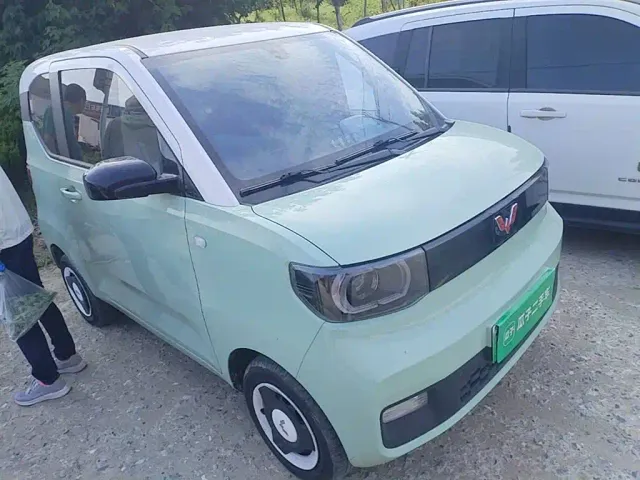 Wuling Hongguang Mini EV — Фото автомобиля 3