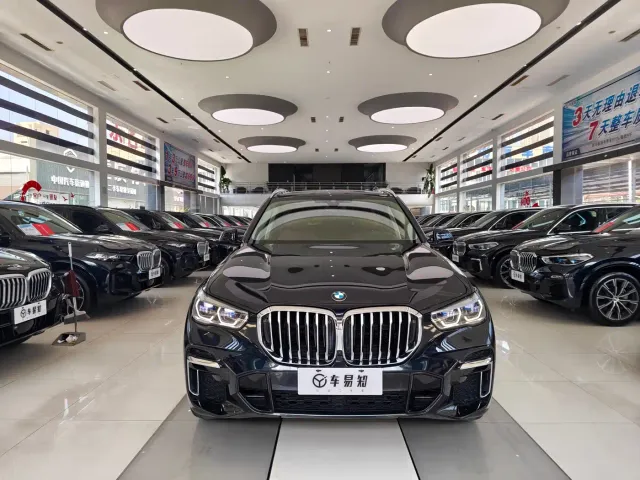 BMW X5 — Фото автомобиля 2