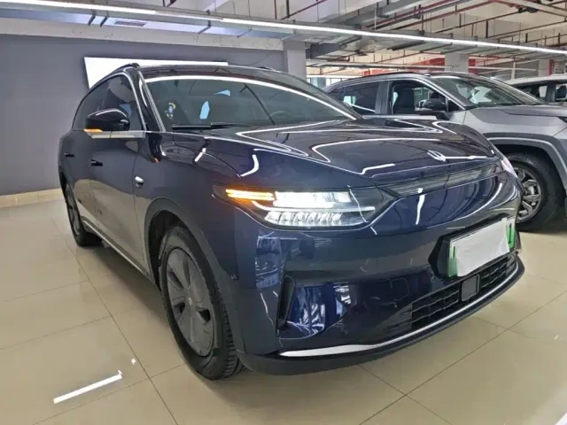 Leapmotor C11 — Фото автомобиля 3
