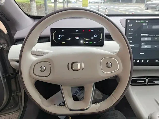 Changan Qiyuan A06 — Фото автомобиля 10
