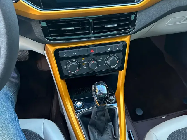 Volkswagen T-Cross — Фото автомобиля 14