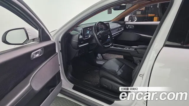 Hyundai Ioniq 6 — Фото автомобиля 10