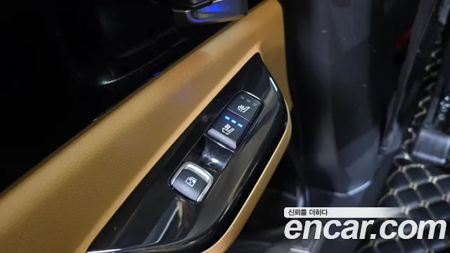 Kia Canival Carnival 4 поколение Дизель 9 мест Signature — Фото автомобиля 14