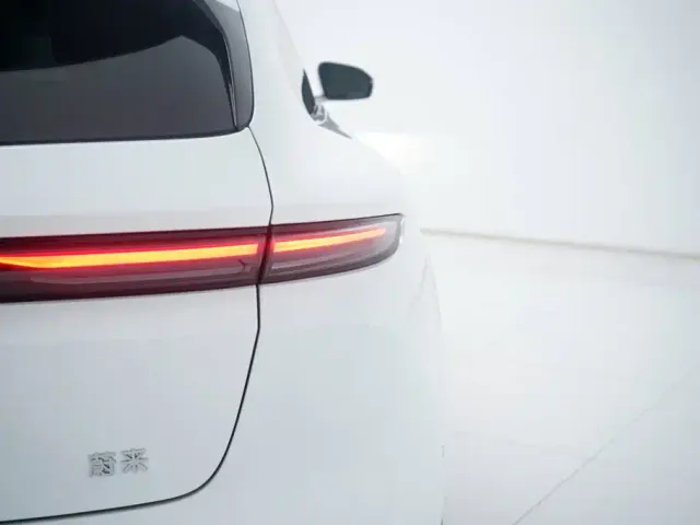 Nio ET5 Touring — Фото автомобиля 15