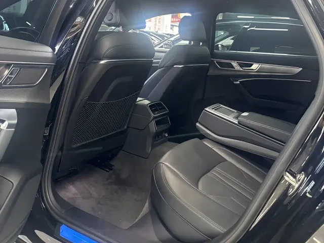 Audi A6L — Фото автомобиля 8