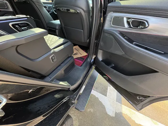 GAC Trumpchi GS8 — Фото автомобиля 14