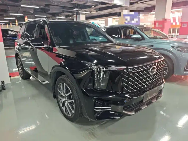 GAC Trumpchi GS8 — Фото автомобиля 3
