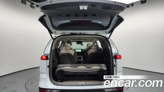 Kia Canival Carnival 4 поколение Бензин 9 мест Signature — Фото автомобиля 19
