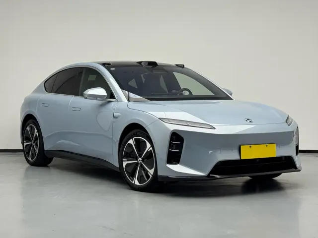 Nio ET5 — Фото автомобиля 2