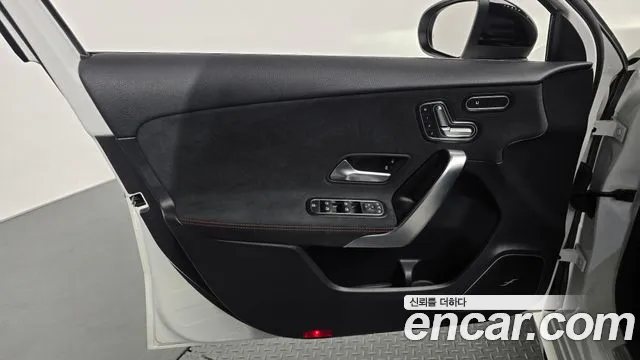 Mercedes-Benz A-Class W177 — Фото автомобиля 24