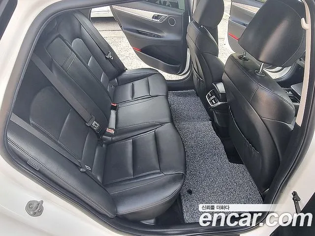 Hyundai Grandeur Новый Grandeur IG 3.0 LPi (Для проката) — Фото автомобиля 9