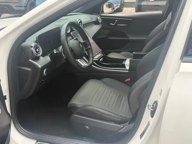 Mercedes-Benz C-Class — Фото автомобиля 5