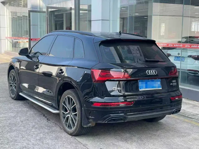 Audi Q5L — Фото автомобиля 4