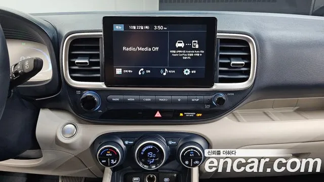 Hyundai Venue — Фото автомобиля 20