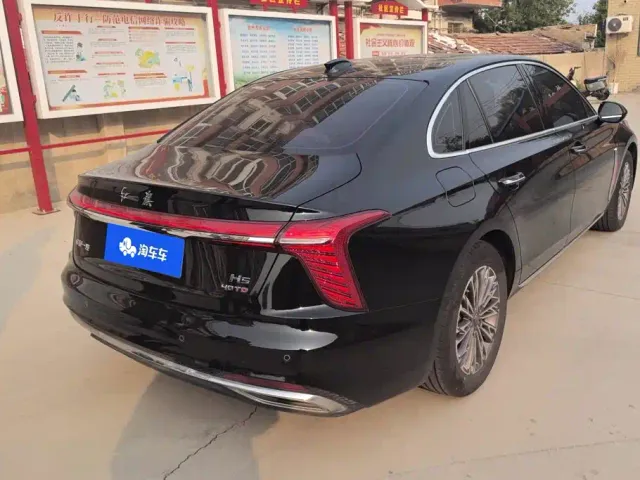 Hongqi H5 — Фото автомобиля 3