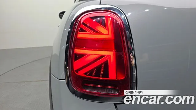 Mini Cooper Cooper 5 дверей Classic — Фото автомобиля 8