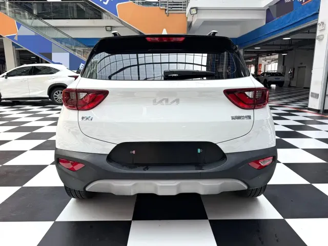 Kia KX1 — Фото автомобиля 17