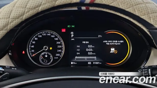 Genesis GV70 — Фото автомобиля 8