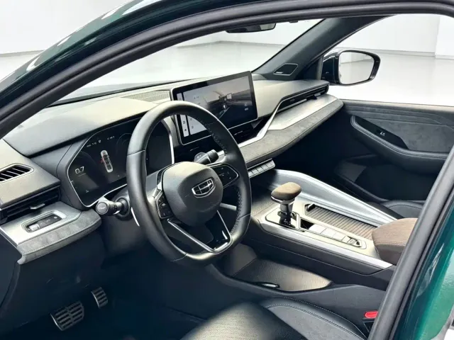 Geely Xingrui — Фото автомобиля 5