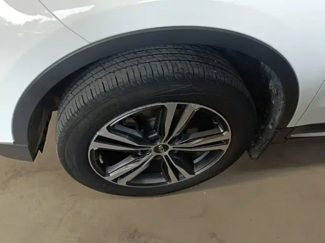 Geely Boyue — Фото автомобиля 22
