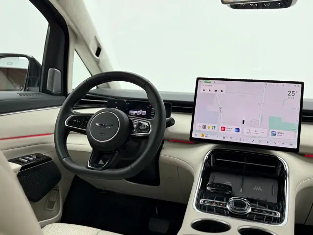 Geely Galaxy V900 — Фото автомобиля 16