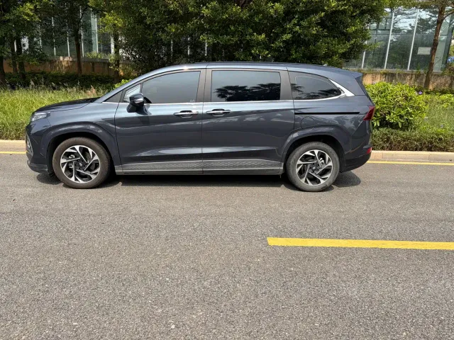 Hyundai Custo — Фото автомобиля 8