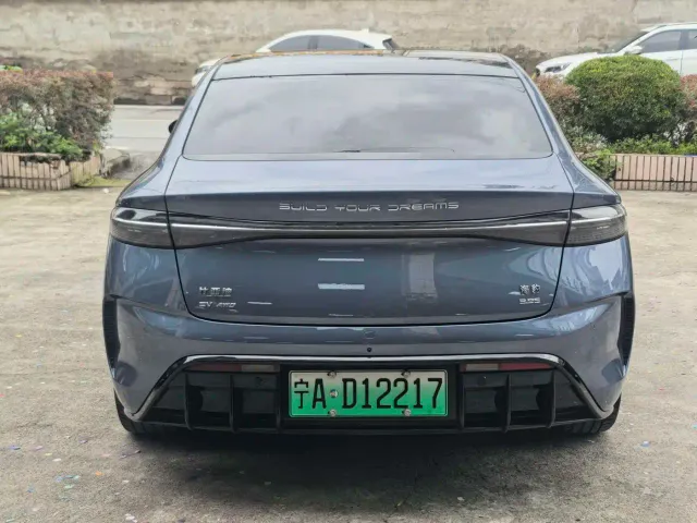 BYD Seal — Фото автомобиля 2